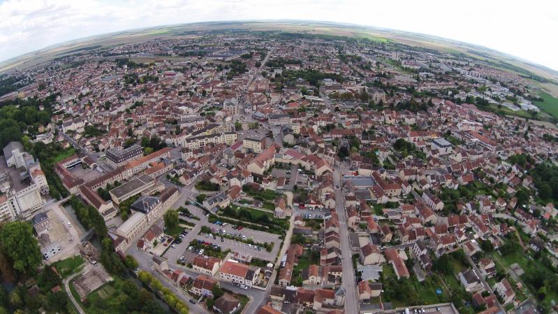 Une vue aérienne de la ville de Romilly-sur-Seine, dans le département de l'Aube, en région Grand-Est