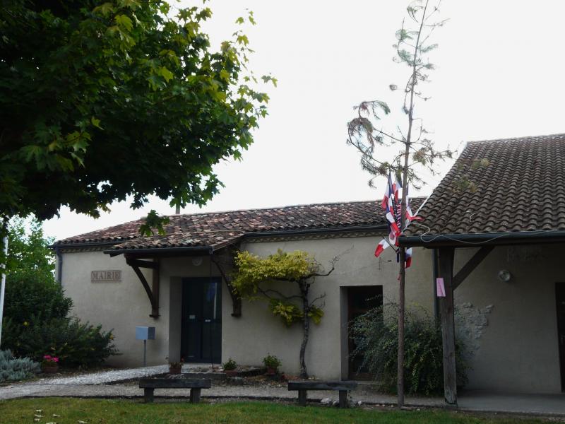  La mairie de Sadillac.