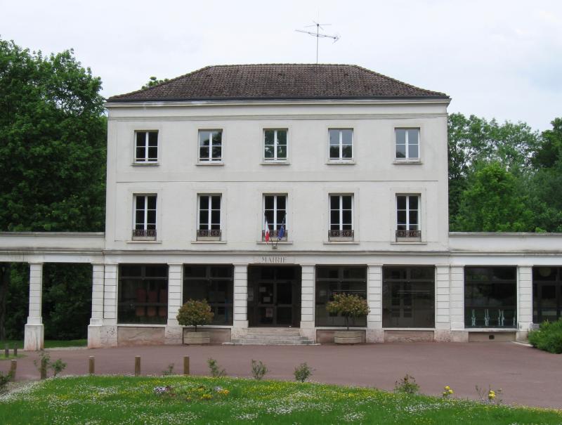 La mairie.