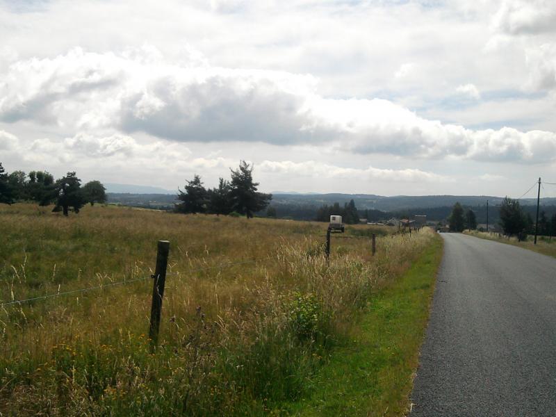 Paysage vers Le Cellier à Saint-Jean-la-Fouillouse, dans le département de la Lozère.