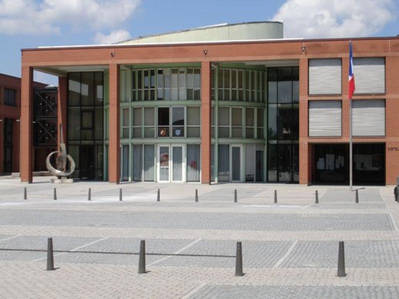 Photo de la mairie de Saint-Louis, en région Grand-Est.