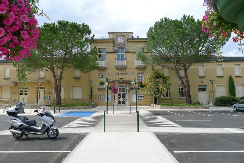 La mairie de Saint Marcel les Valence.