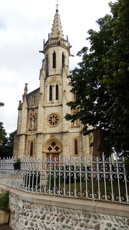 Église de Sana construite en 1878,  dans le département de la Haute-Garonne.