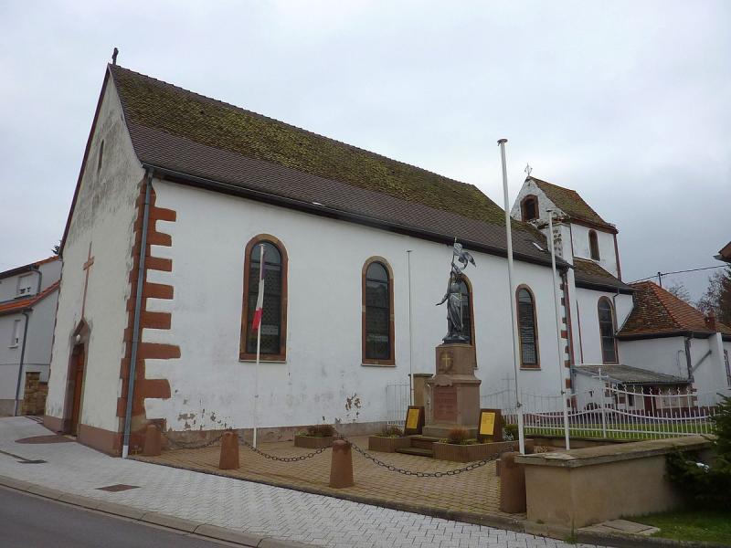 Église Saint-Pierre et Saint-Paul.