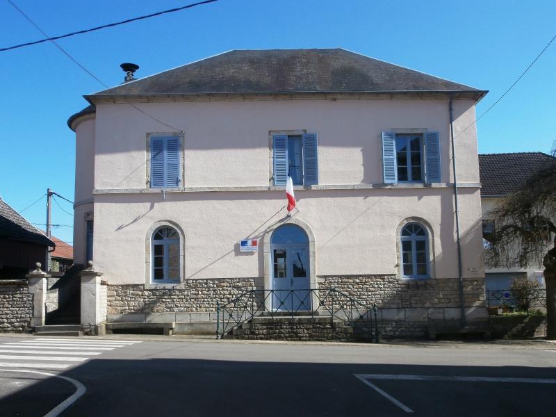 La mairie de Villy-en-Auxois.