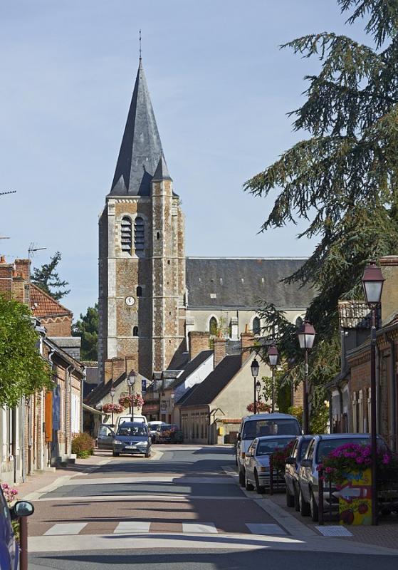 L'église de Vouzon, dans le département du Loir-et-Cher.