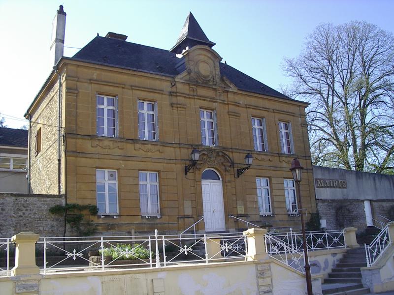 Ancienne Mairie de Vrigne aux Bois.