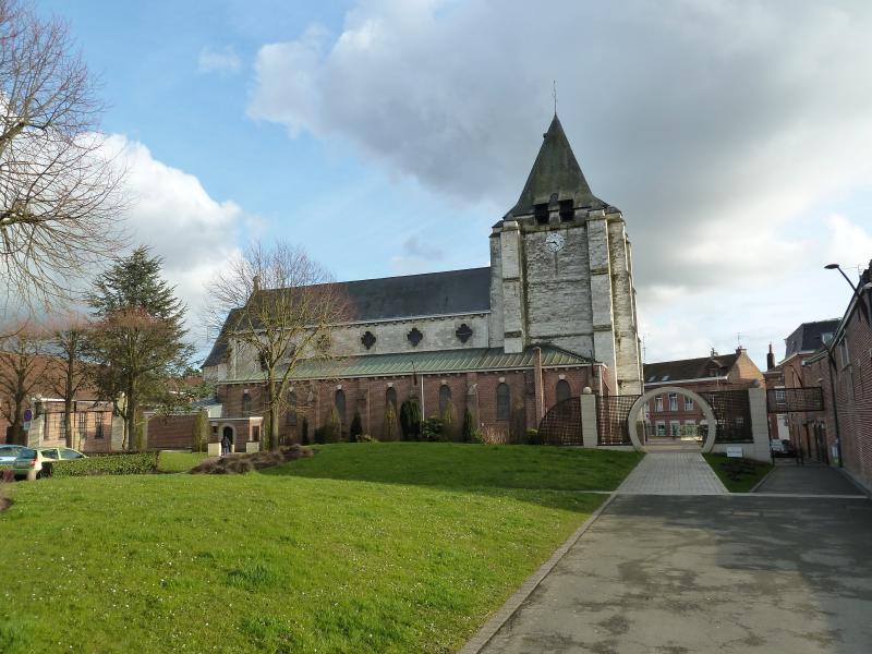 Photo de l'église Saint-Lambert de Wattignies, en région Hauts-de-France.