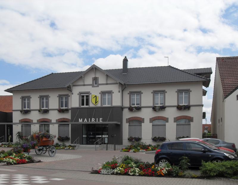 Mairie de Wolfisheim, ancienne école, 19 rue du Moulin.