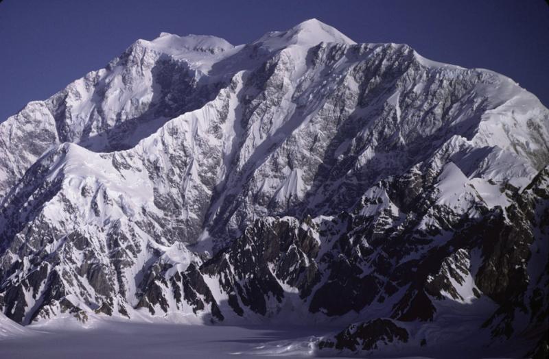 Mont Logan.