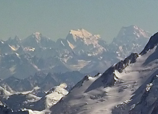 Vue du Saltoro Kangri (à droite).